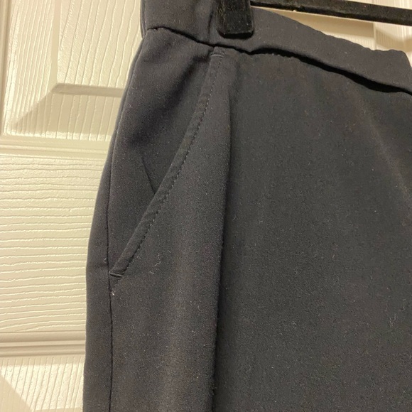 Good Condition Grey Dana Buchman Women’s Slacks Pants Size 8 with pockets - Picture 5 of 6